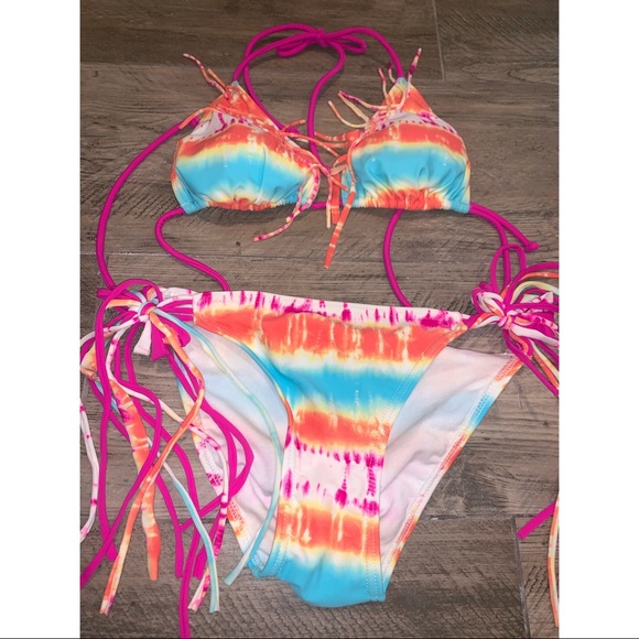 Wet Seal Tie Dye Bikini size S - Picture 2 of 5